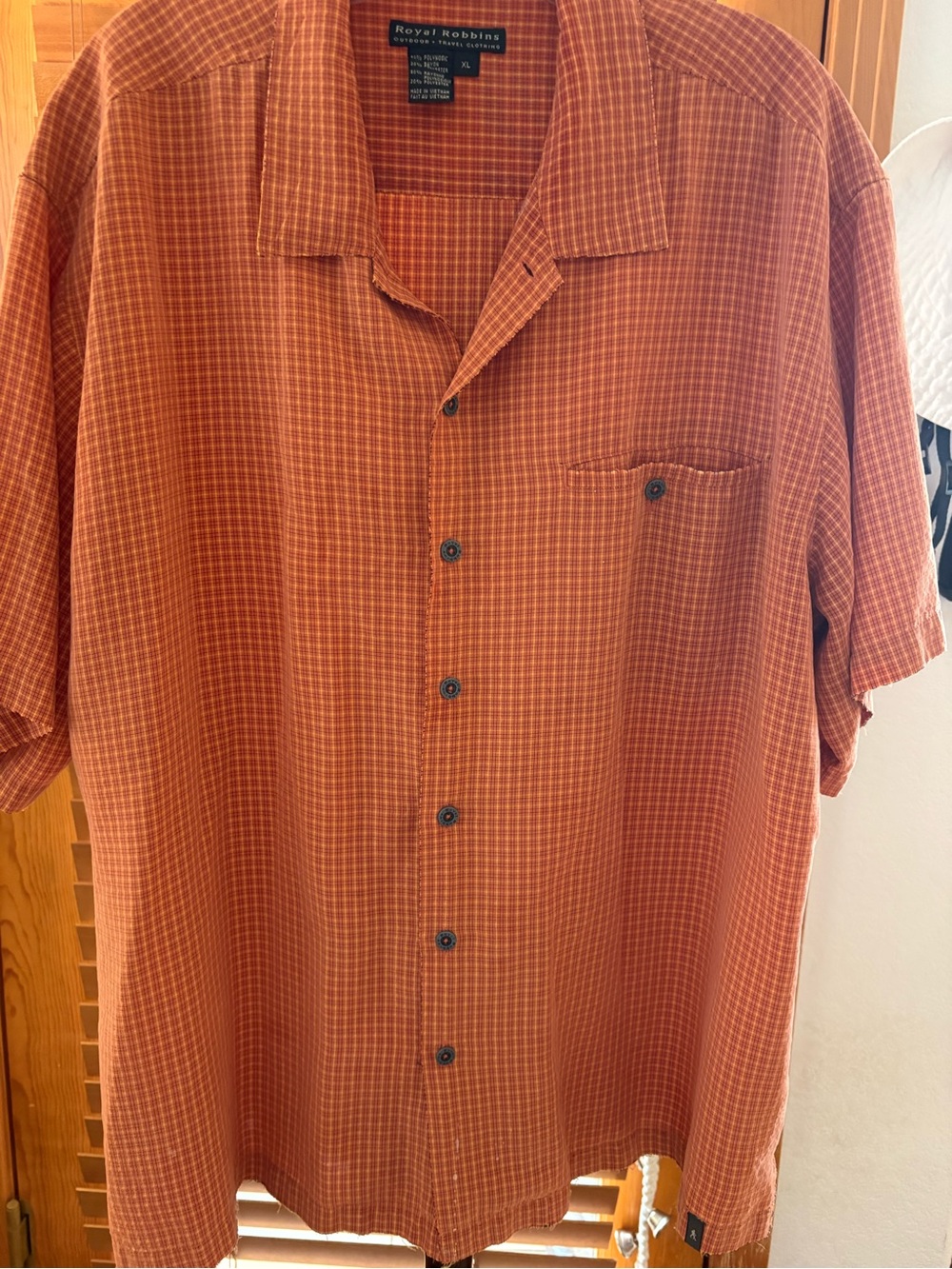 Royal Robbins Men’s Orange Short-Sleeve Button-Up Shirt Men’s XL